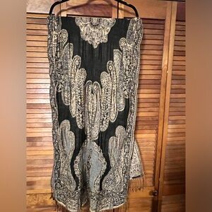 Chico’s Pashmina/Shawl